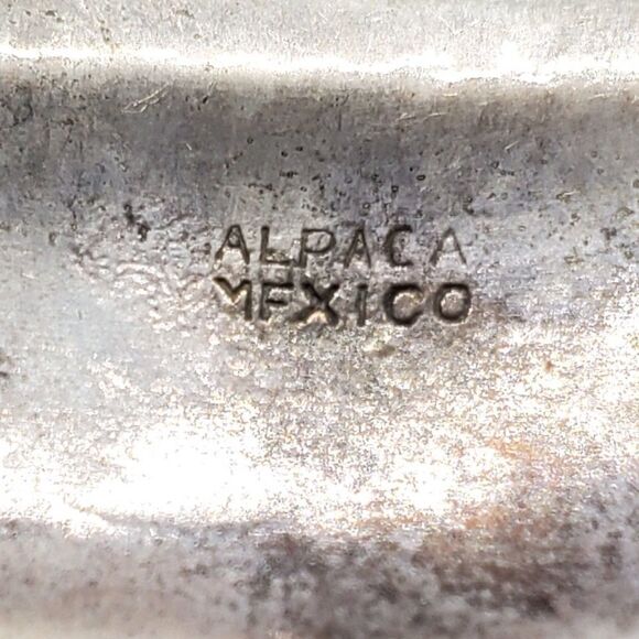 Alpaca Mexico Silver, Green, & Mother of Pearl Checkered Bracelet - Picture 6 of 6